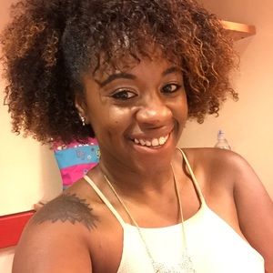 Meet your Posher, Krys